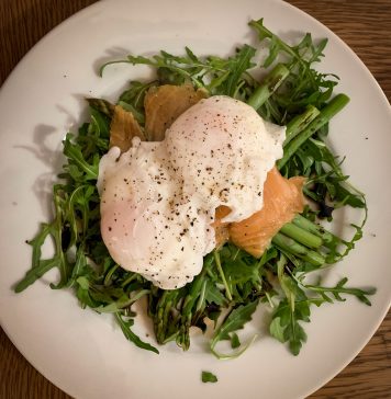 Smoked Salmon, Wild Rocket, Asparagus and Poached Egg Salad